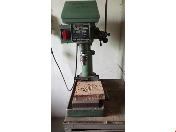 Used Jihokov SV16 Bench drill for Sale (Auction Premium) | NetBid Industrial Auctions